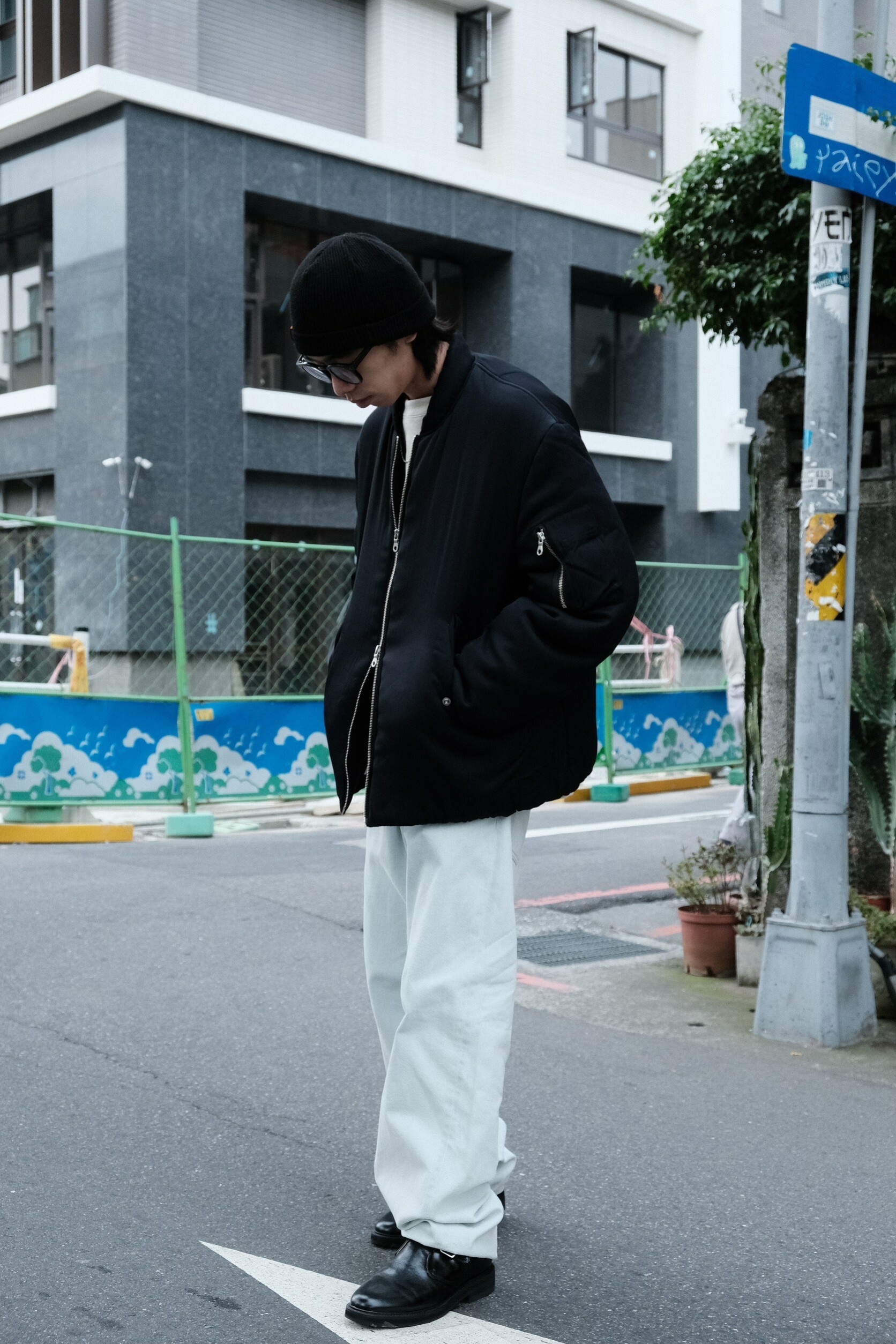 URU TOKYO - ZIP UP BLOUSON / D.NAVY