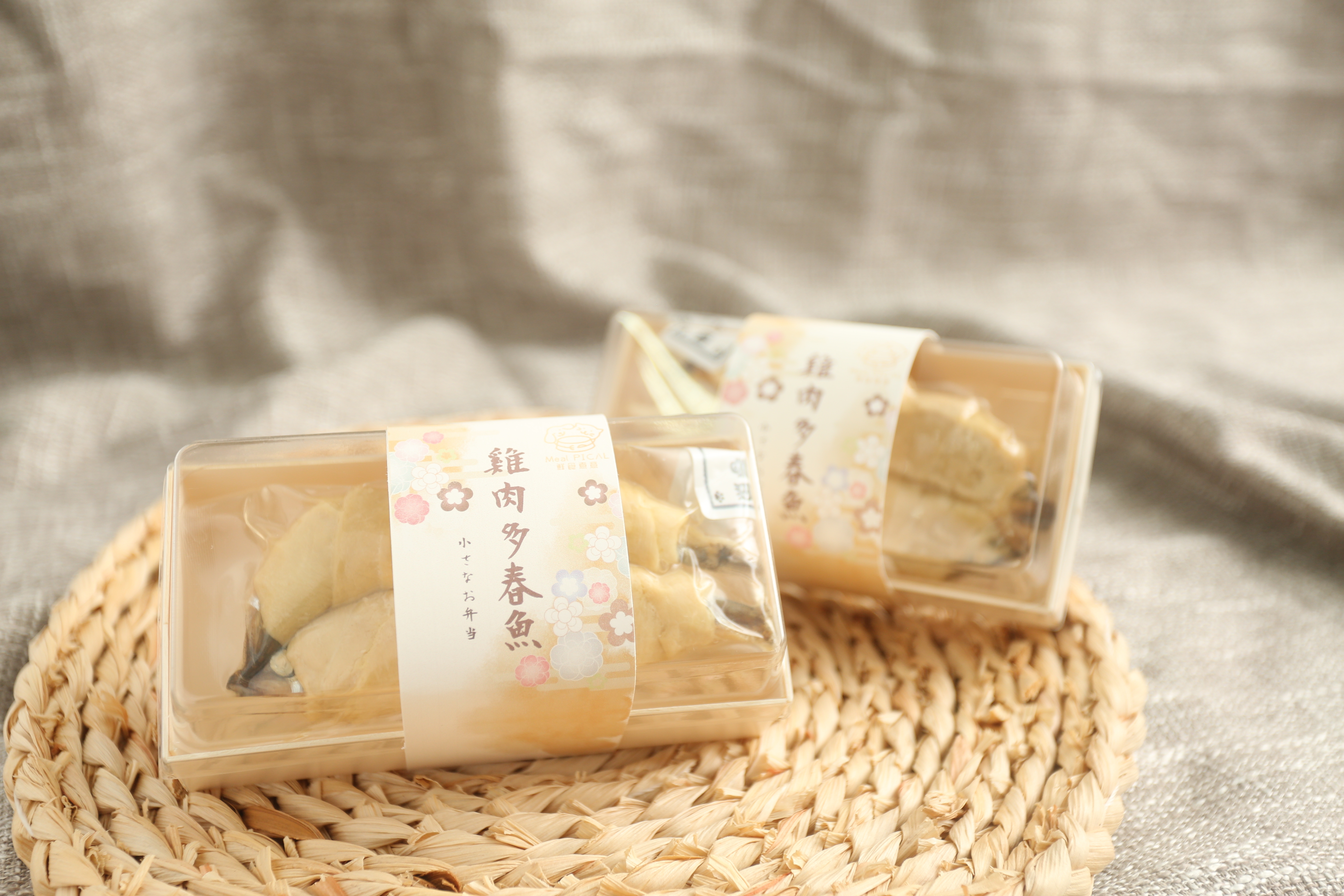 鮮食丼·雞肉多春魚