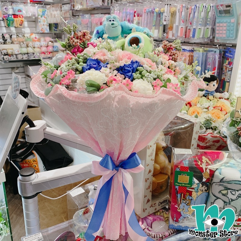 毛毛大眼仔公仔花束