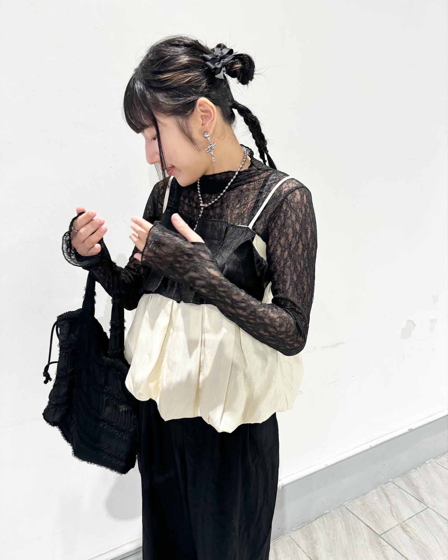 RESTOCK 連手指套lace top