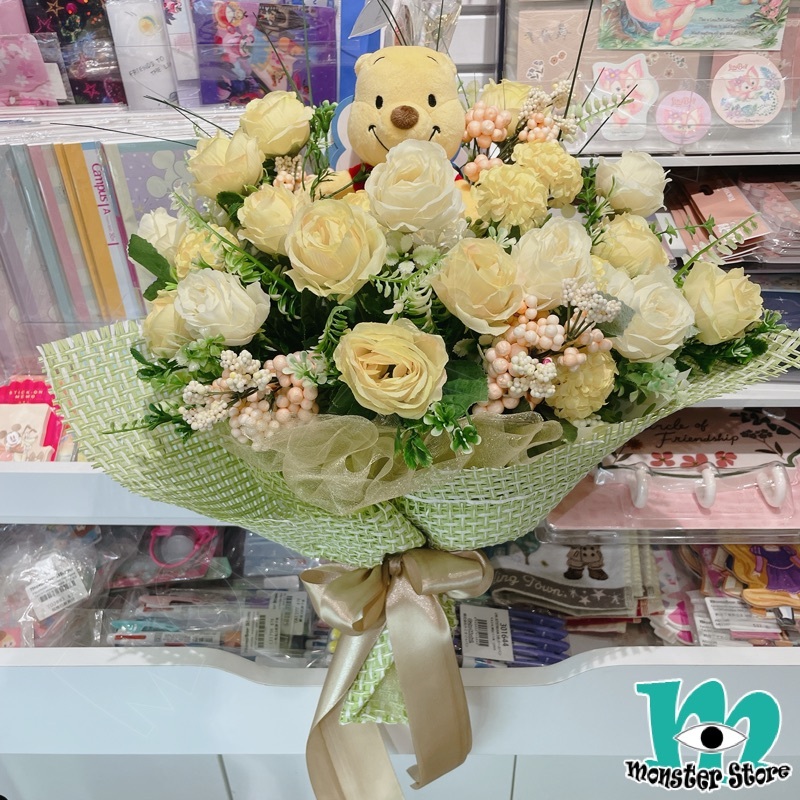 小熊維尼公仔花束