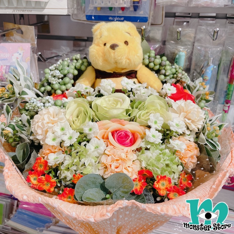 小熊維尼公仔花束