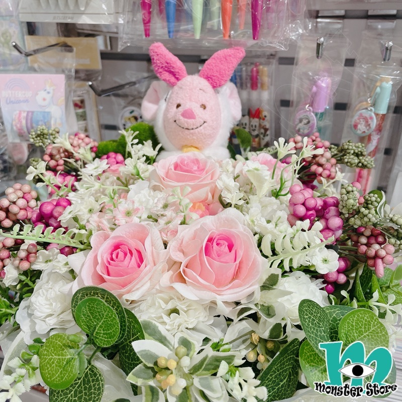 豬仔公仔花束