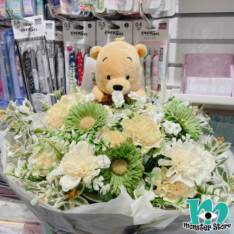 小熊維尼公仔花束