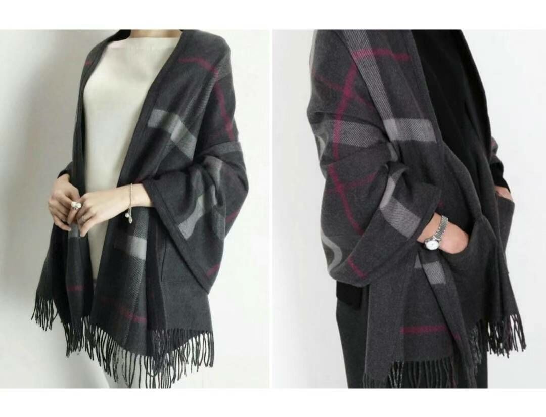 N811 雙面著口袋格紋披肩