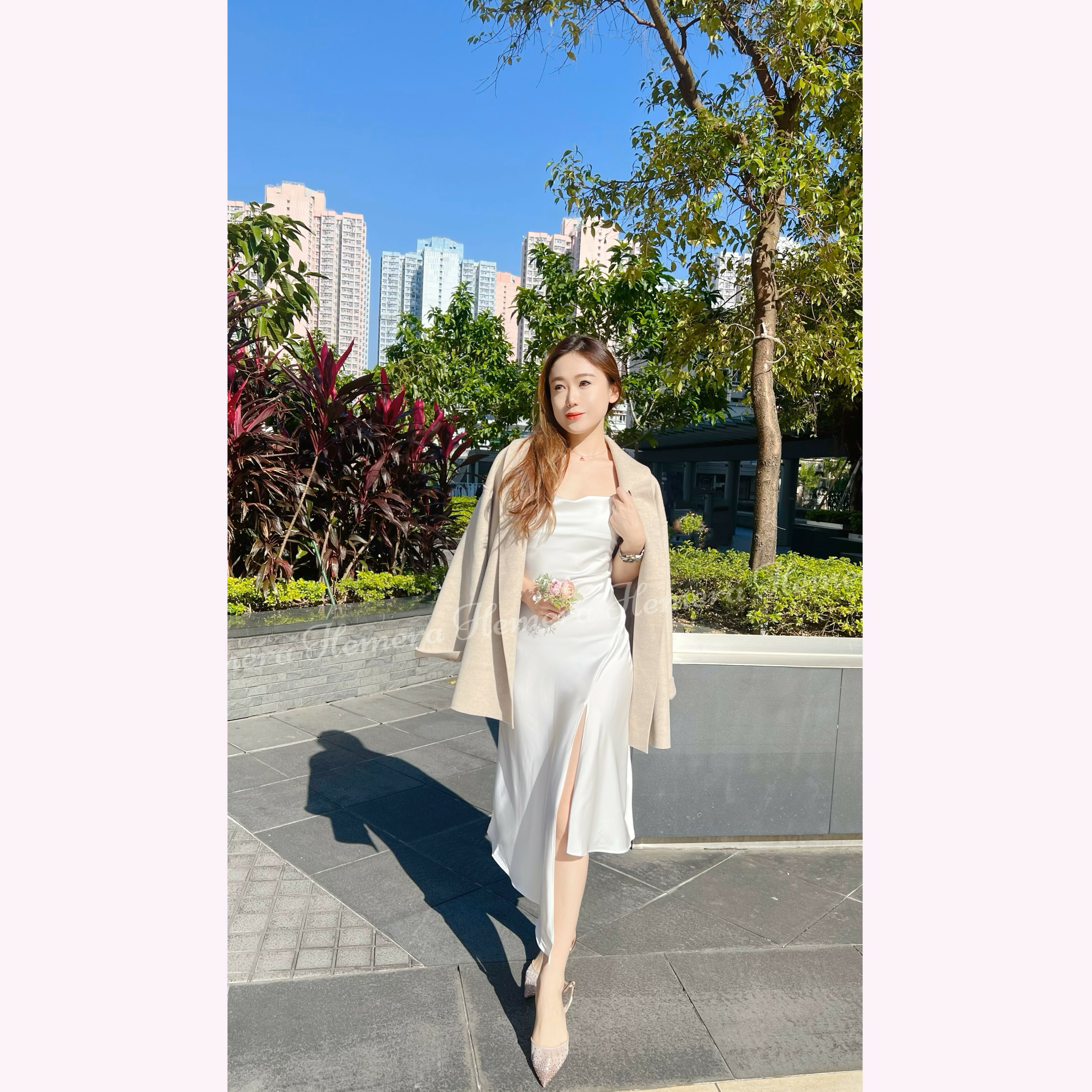 DR23W1201 法式浪漫不規則前開叉絲質連身裙