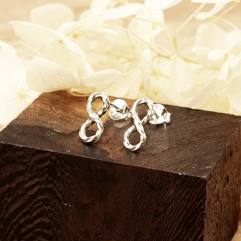 扭結無限 直款 925純銀耳環 耳針