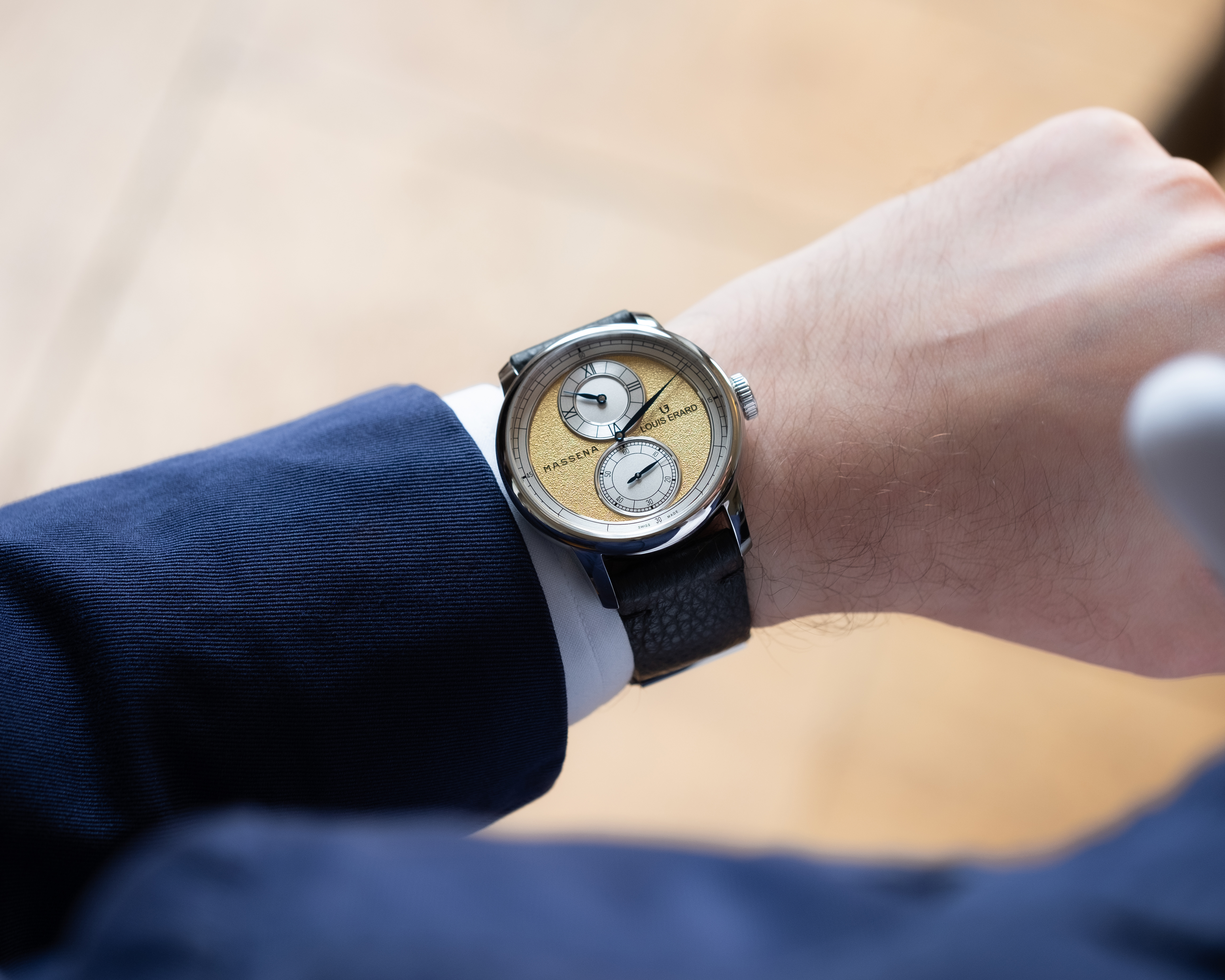 聯名款 Collaboration｜Le Régulateur Louis Erard x Massena LAB Gold