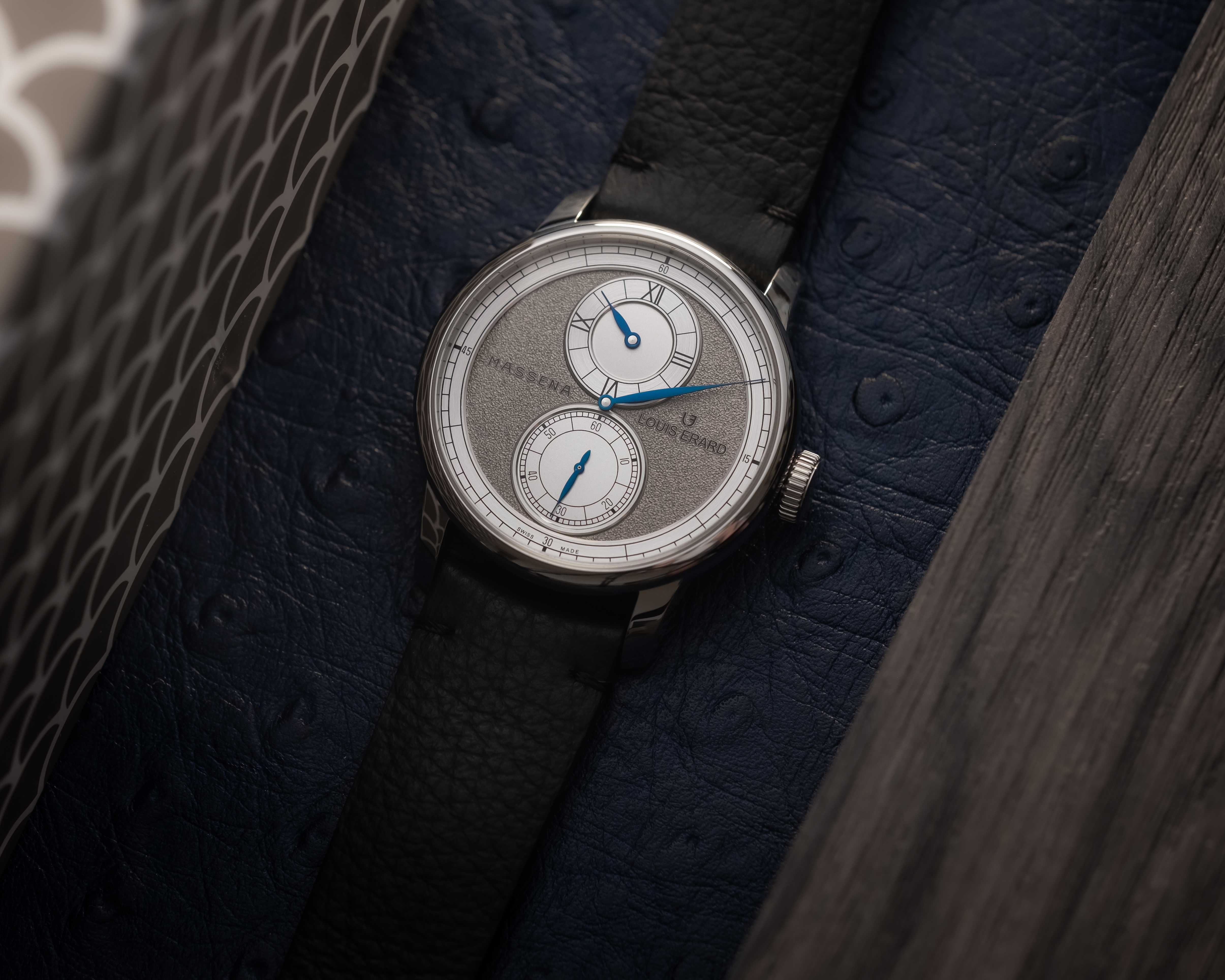 聯名款 Collaboration｜Le Régulateur Louis Erard x Massena LAB Silver