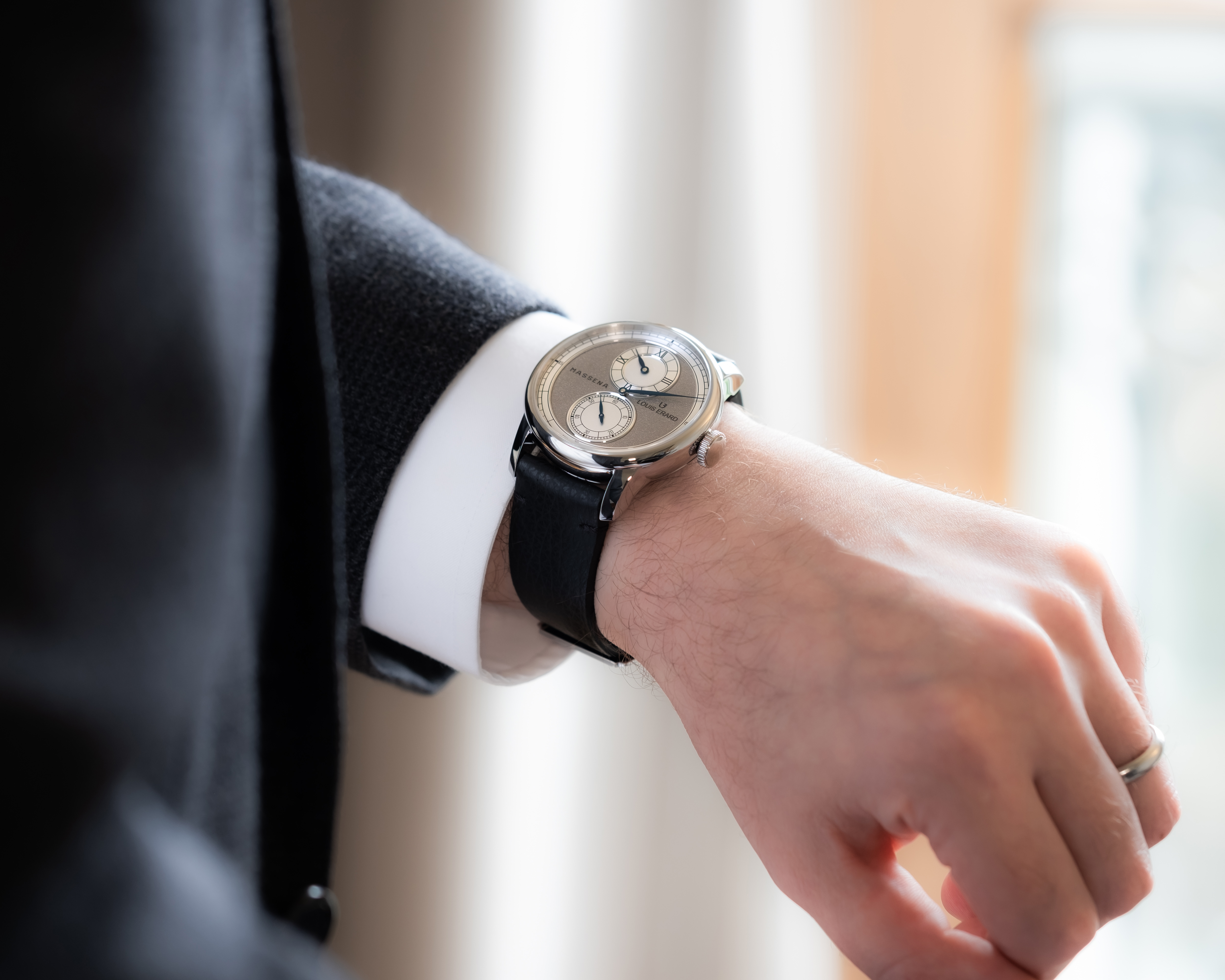 聯名款 Collaboration｜Le Régulateur Louis Erard x Massena LAB Silver