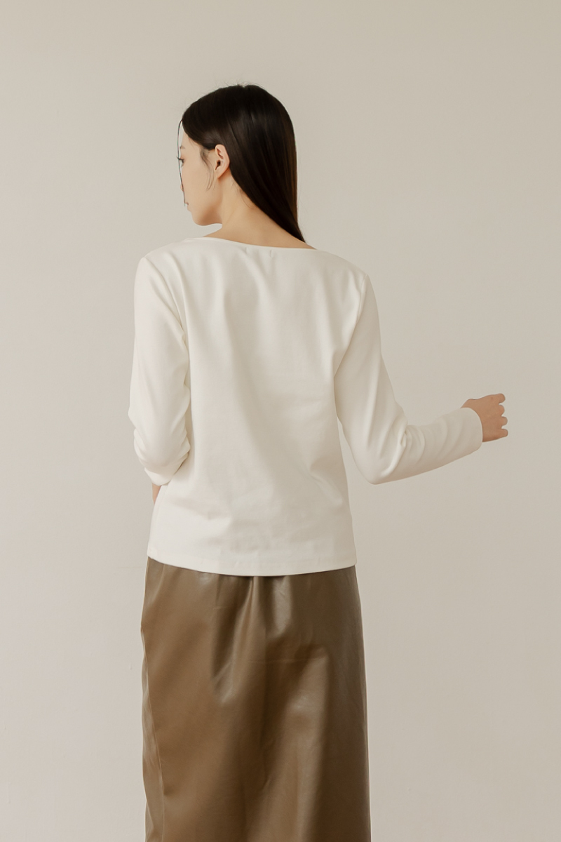 微磨毛挖肩性感長袖上衣