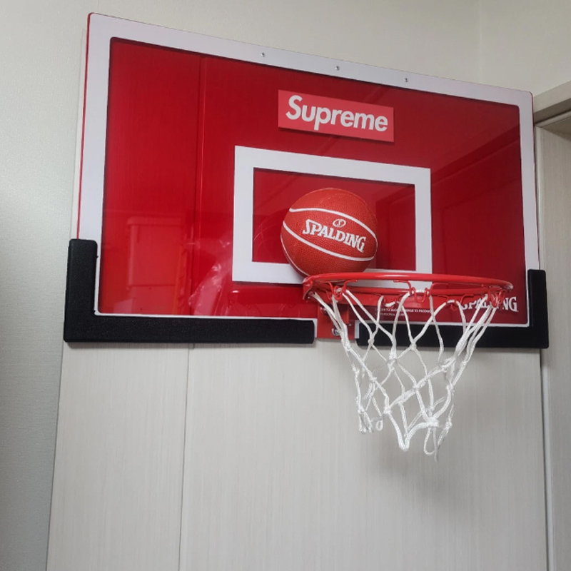 Supreme x Spalding Mini Basketball Hoop 藍球籃框擺飾SUP613
