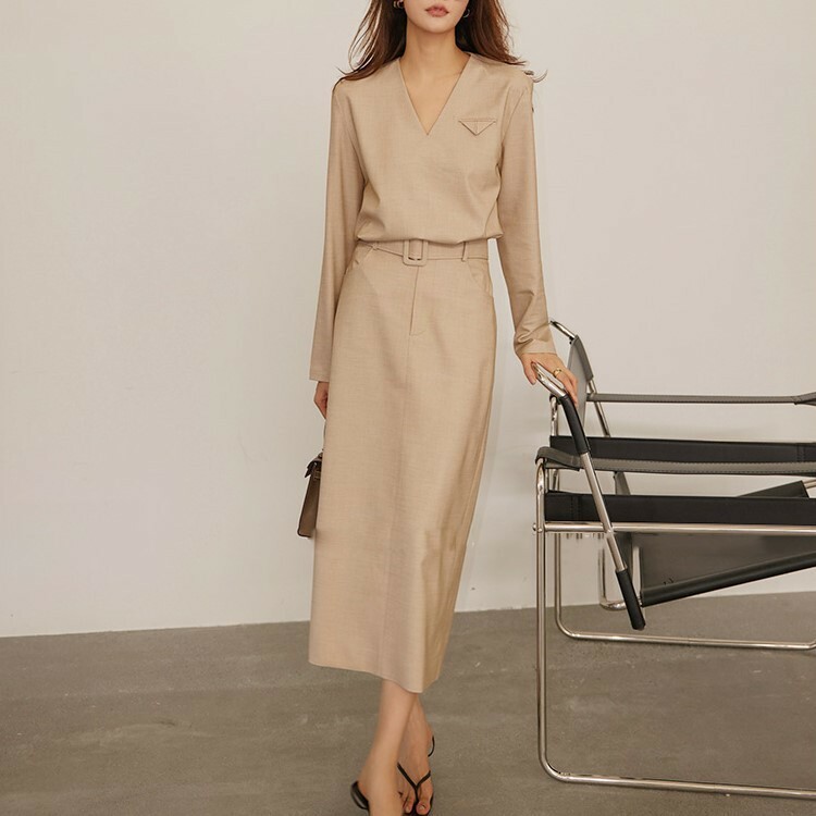 防皺面料V領襯衫+高腰裙(可單買)