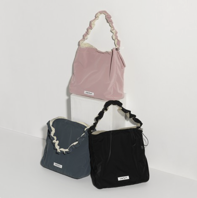 【CARLYN】 韓国人気 新作★ Russ Eco Bag (両面使いバッグ) CARLYN】 韓国人気 新作☆ Russ Eco Bag (両面使いバッグ