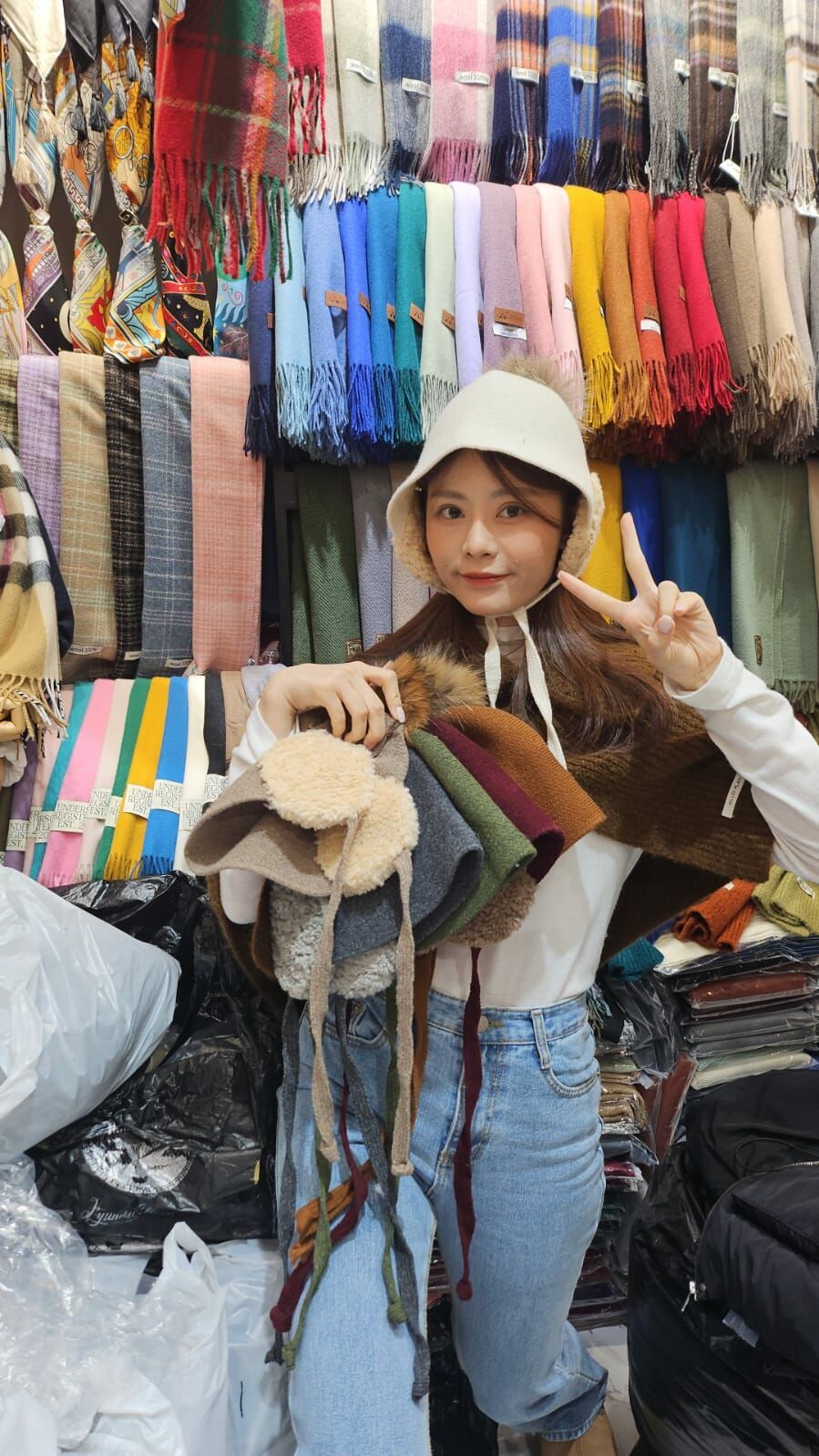 N844 耳罩毛球漁夫帽