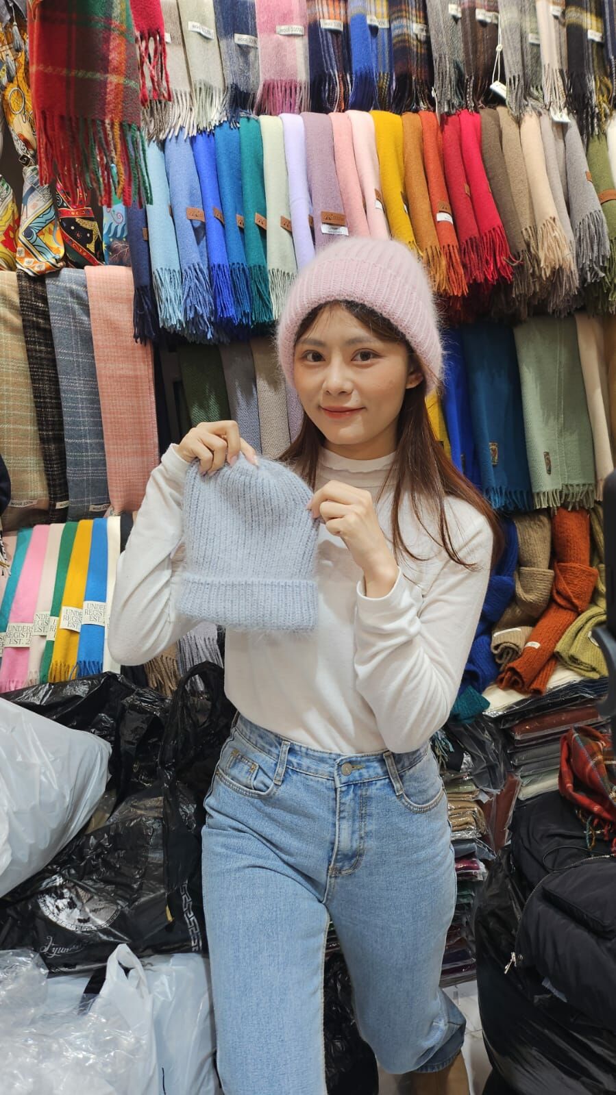 N843 淺色系反摺毛絨冷帽