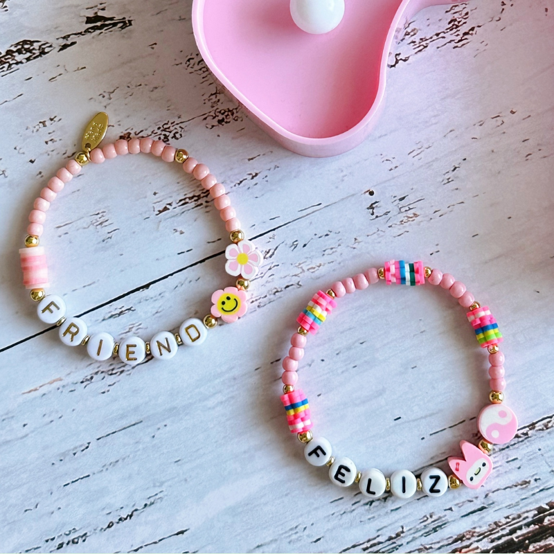 Feliz Charm ｜客製款/粉粉嫩嫩串珠手環 (兩款可選)