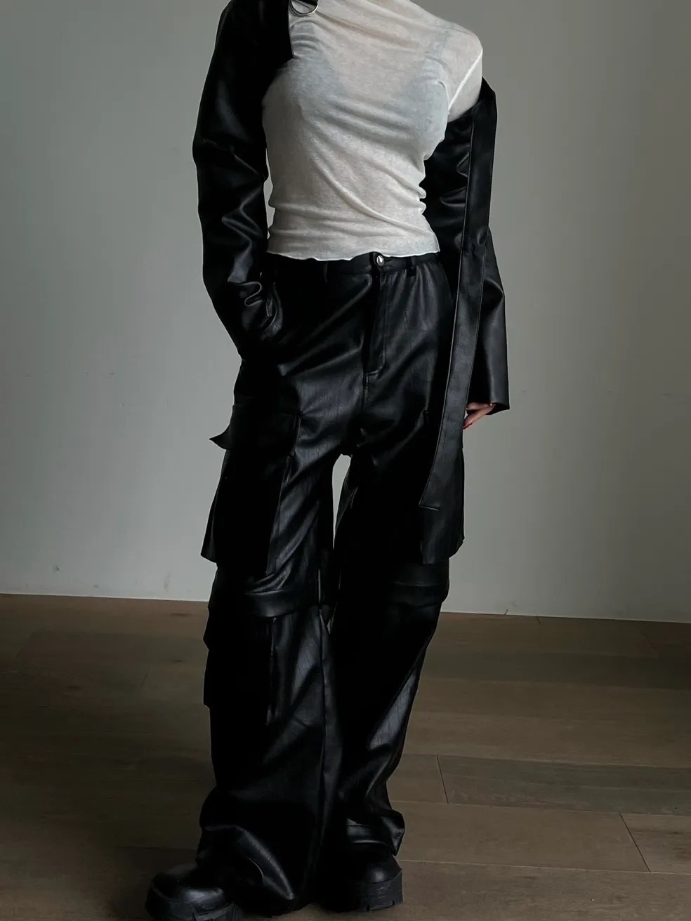 [PROJECT WAVE] LEATHER MULTI-POCKET PANTS