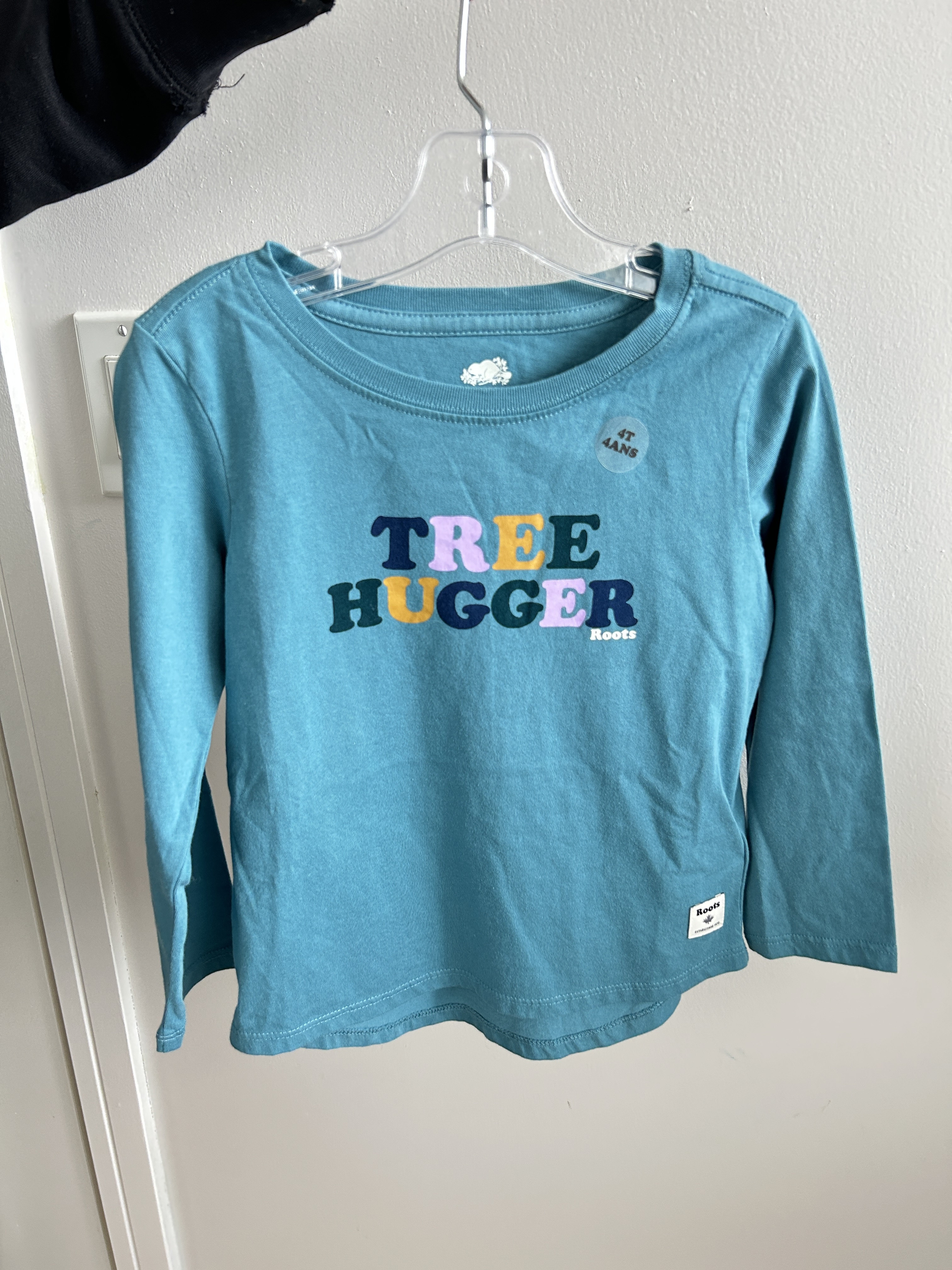 ROOTS 小女童 字樣 長TEE