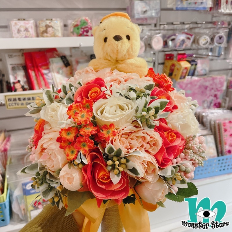 小熊維尼公仔新娘花球