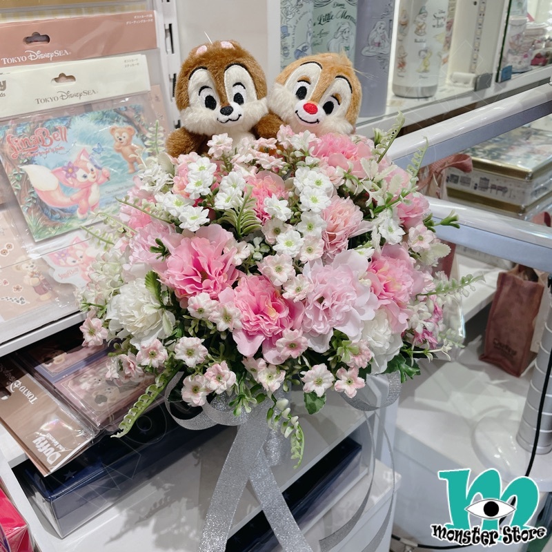 鋼牙大鼻公仔新娘花球