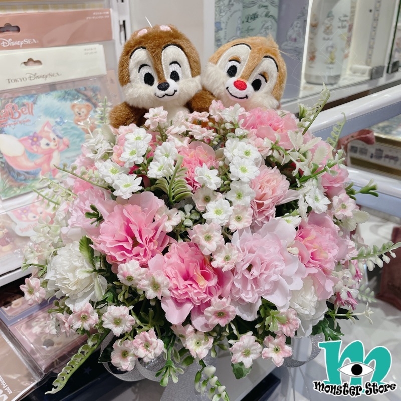 鋼牙大鼻公仔新娘花球