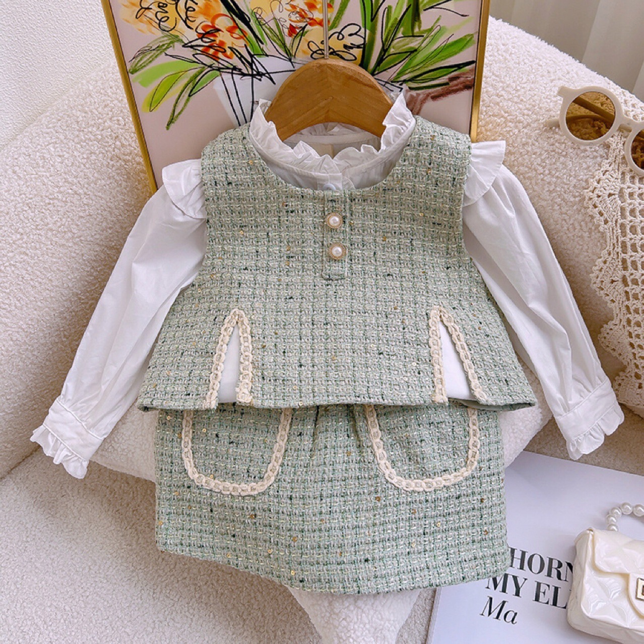 L64GN_A12_C: 粉綠色小淑女馬甲半截裙套裝(pre-order)