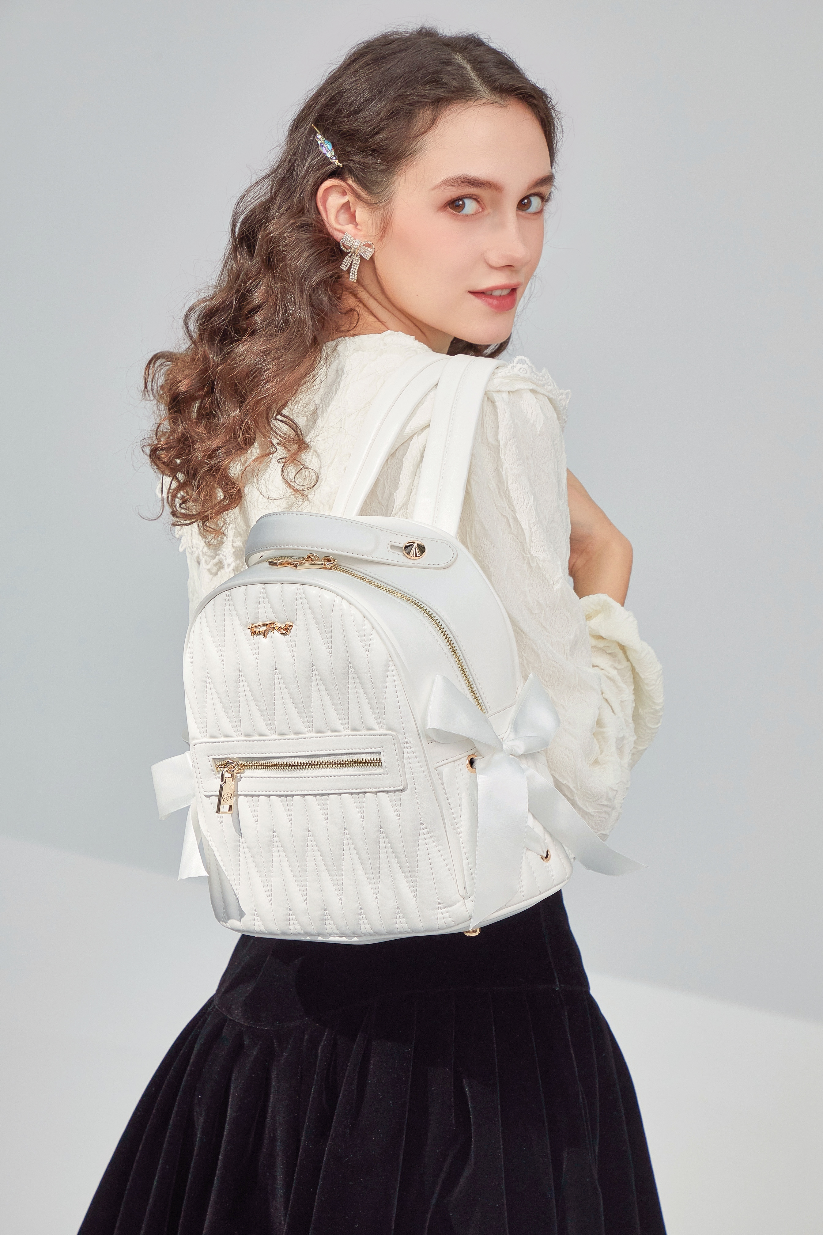 Fancy Bow Bow Ribbon Backpack (Pink)
