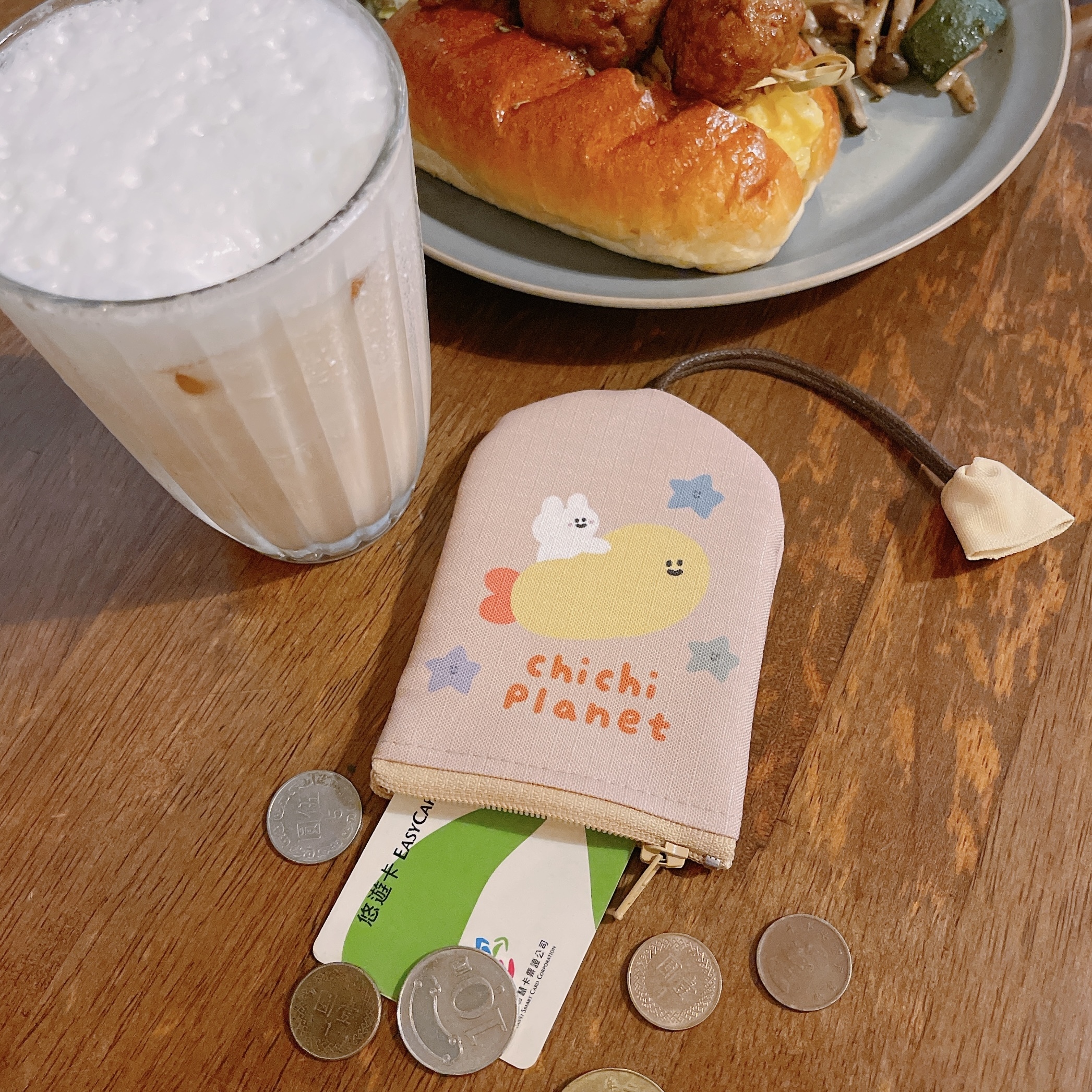 【慢慢挑xChiChi｜87小兔防潑水鑰匙錢包（可放票卡）】｜Ｂ.奶茶星球款