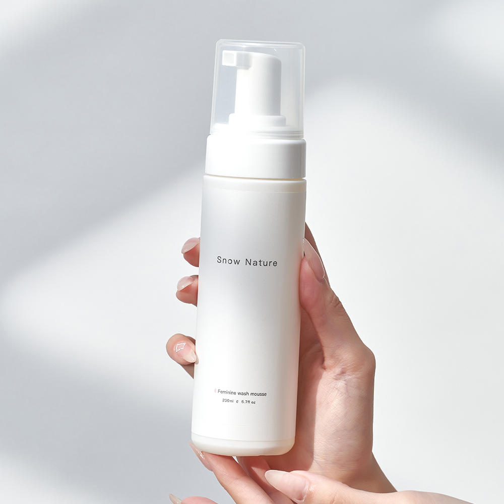 Snow Nature 私密潔凈慕斯180ml