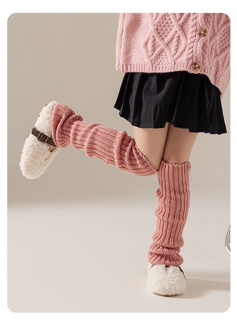 以前叫泡泡襪套啦