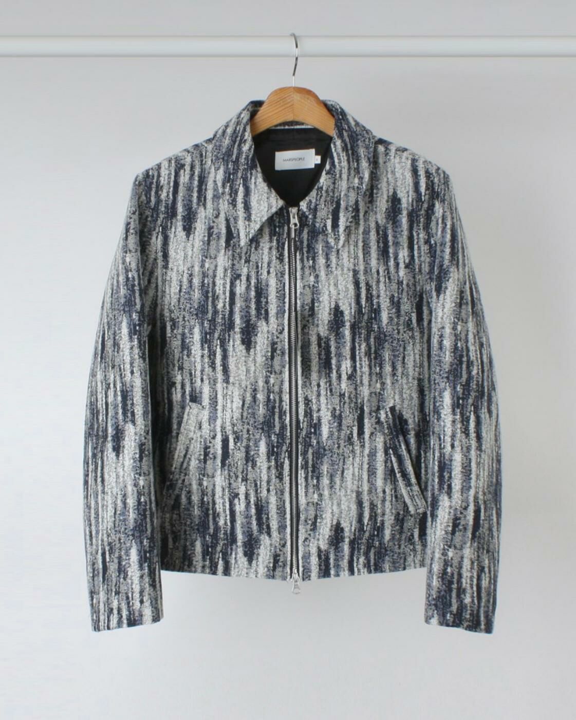 反領條紋拉鍊外套 MARSPEOPLE-004JK