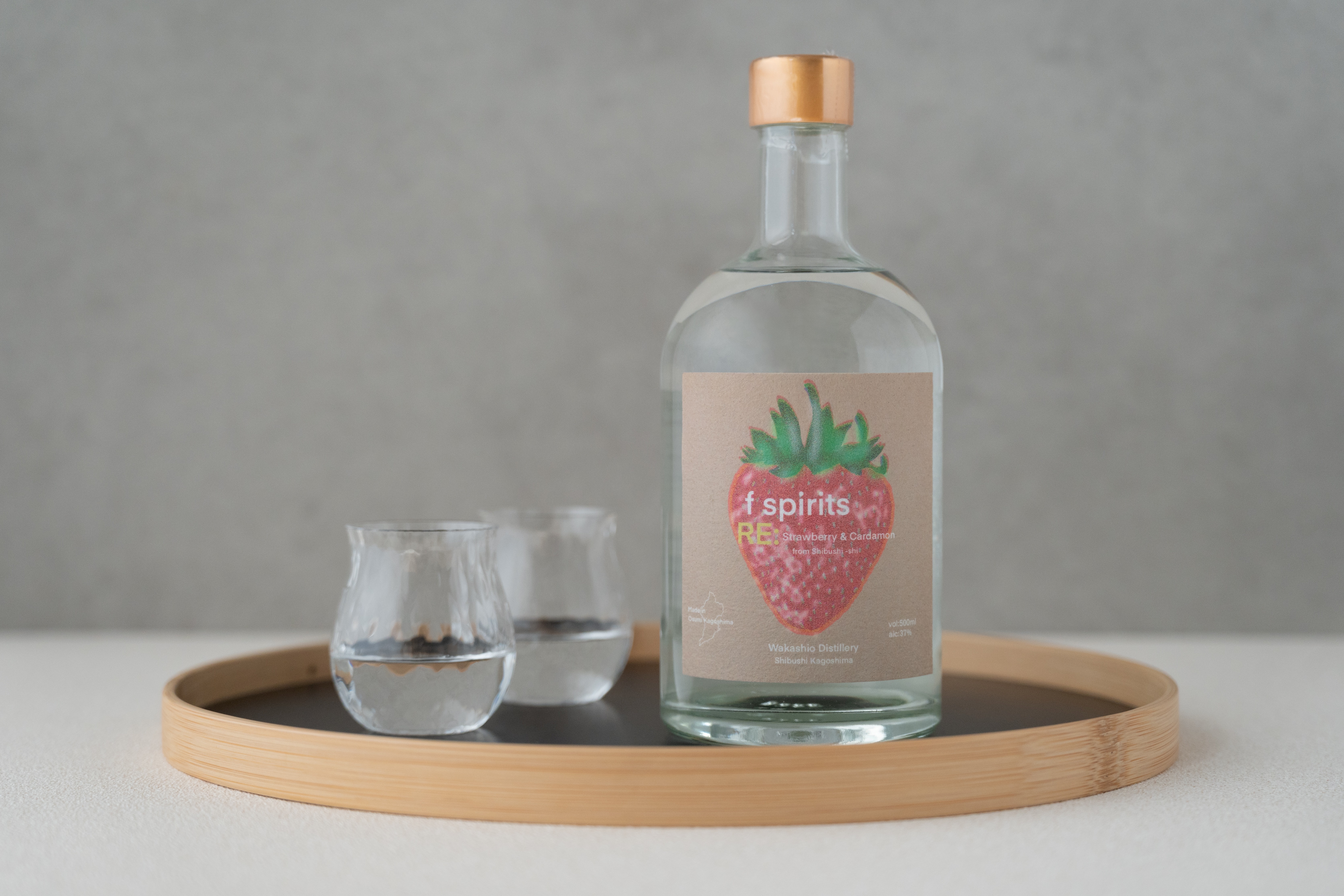 F spirits 草莓小荳蔻