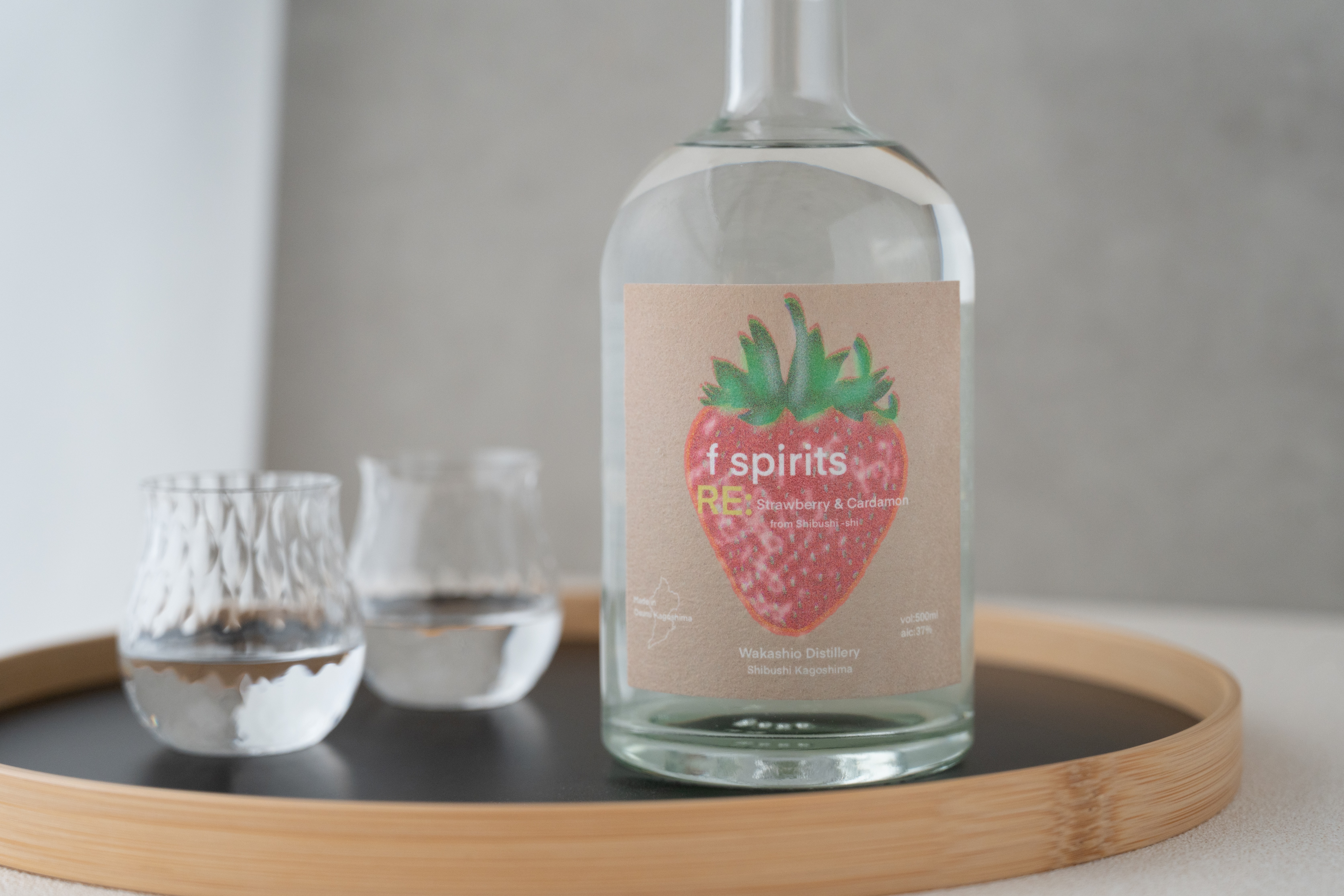 F spirits 草莓小荳蔻