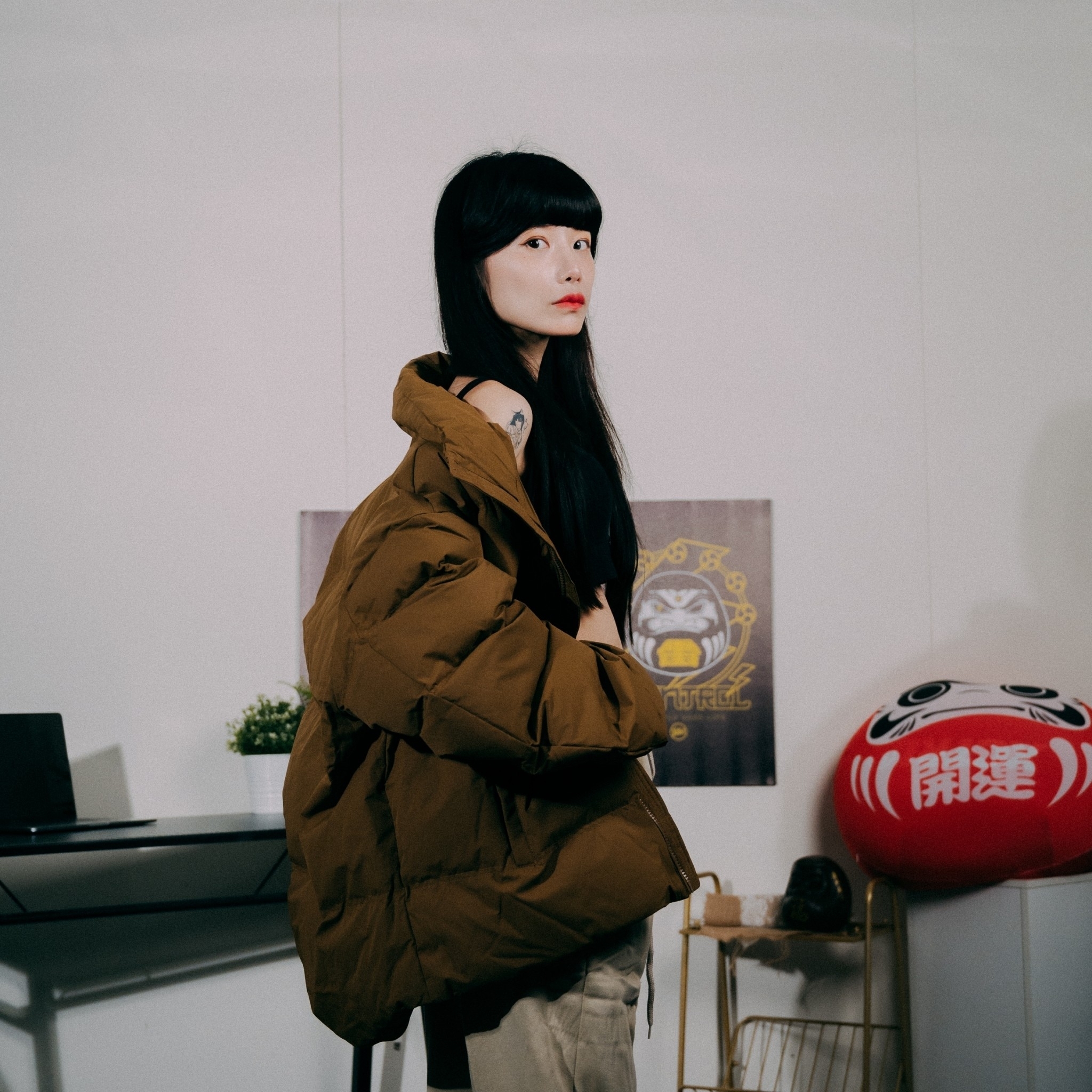 XCTRL 防風立領羽絨外套-咖啡