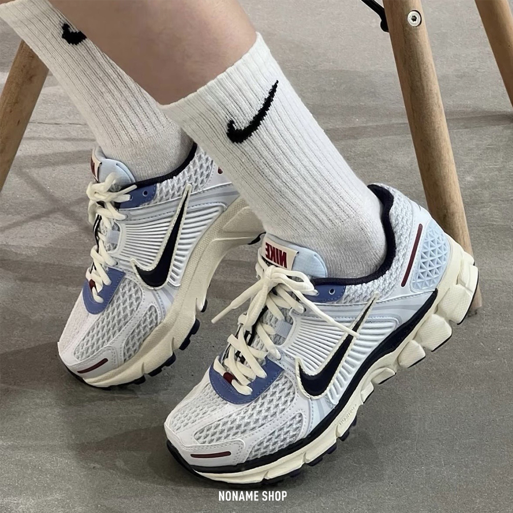 NIKE ZOOM VOMERO 5 藍莓優格 (女款)