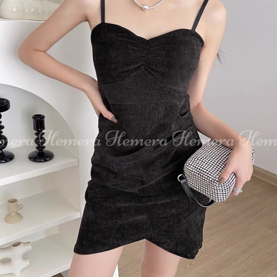 DR23W1209 絲絨顯瘦摺摺開叉裙連身裙