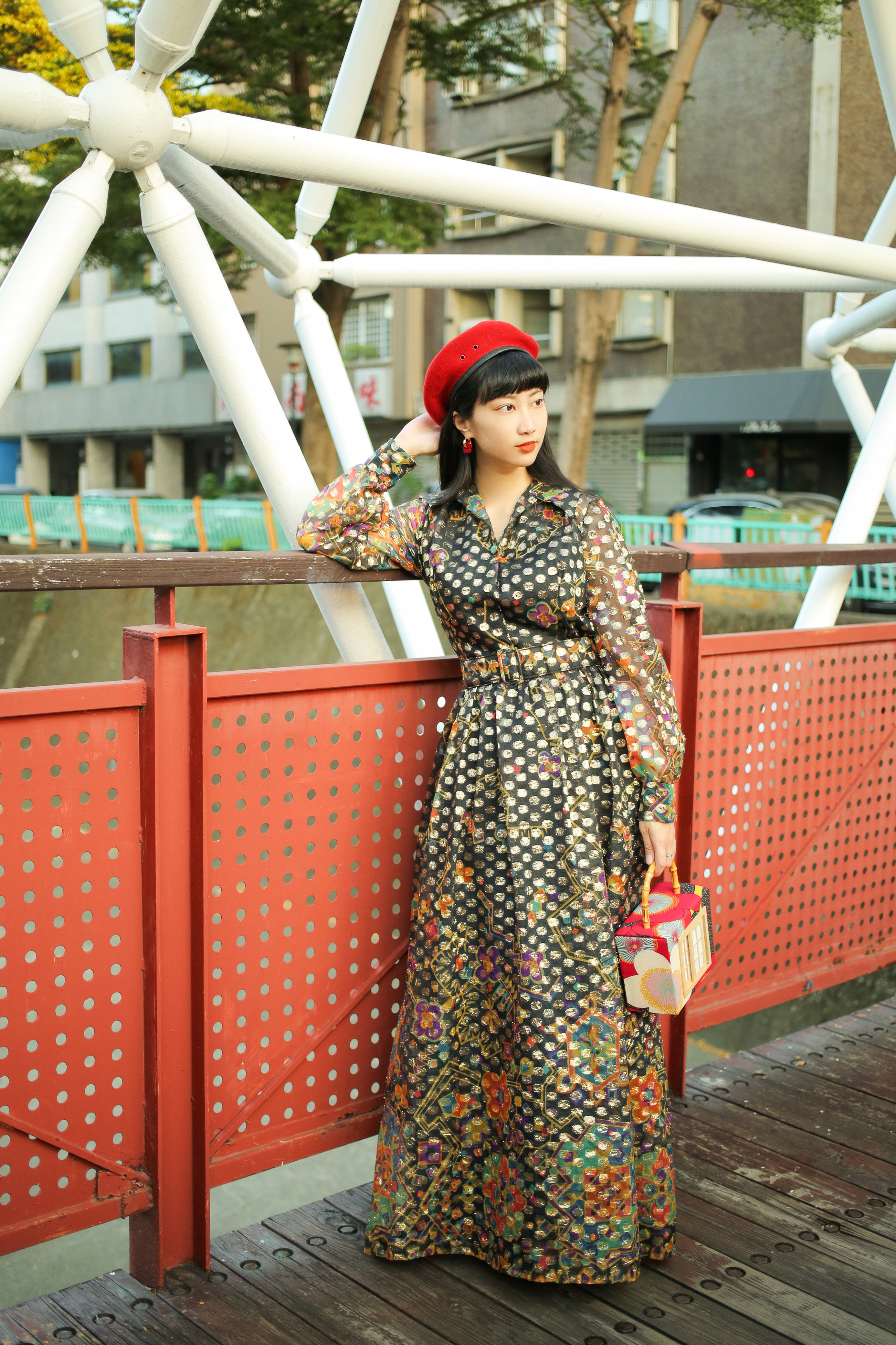 Vintage Dress / 古著黑底金蔥圓點洋裝