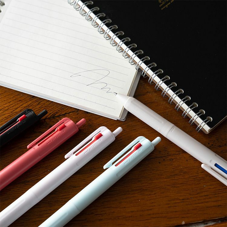 UNI JETSTREAM SXE3 3CORLOR BALL PEN