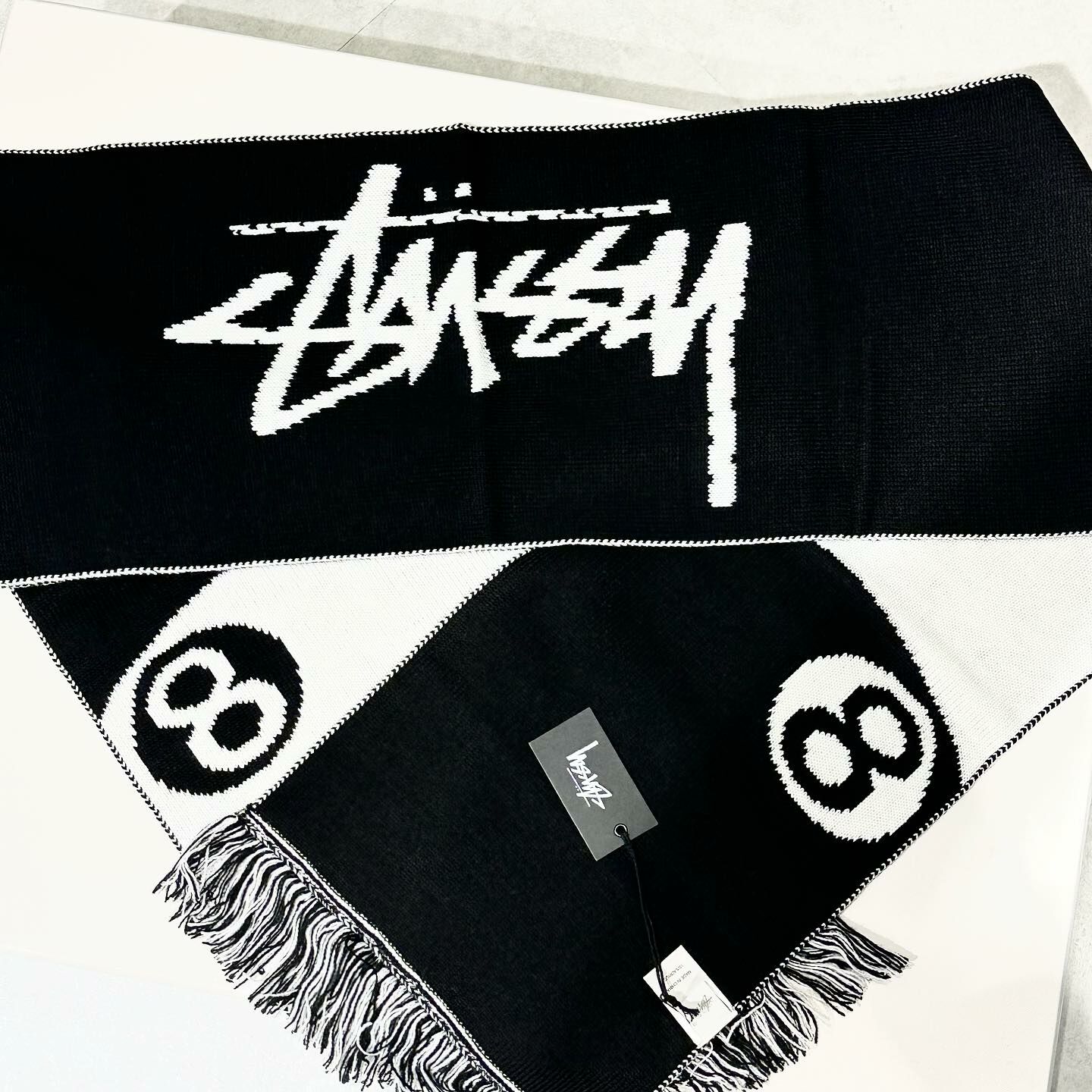 Stussy 8Ball Scarf