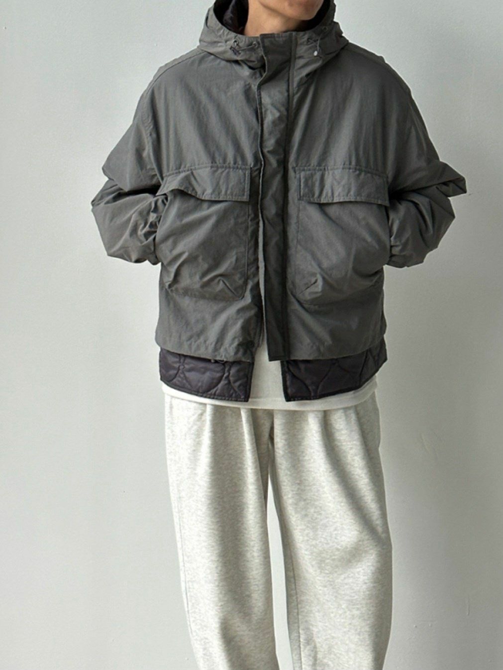 淨色假兩件連帽拉鍊外套(夾棉) SPECTOR-035JK