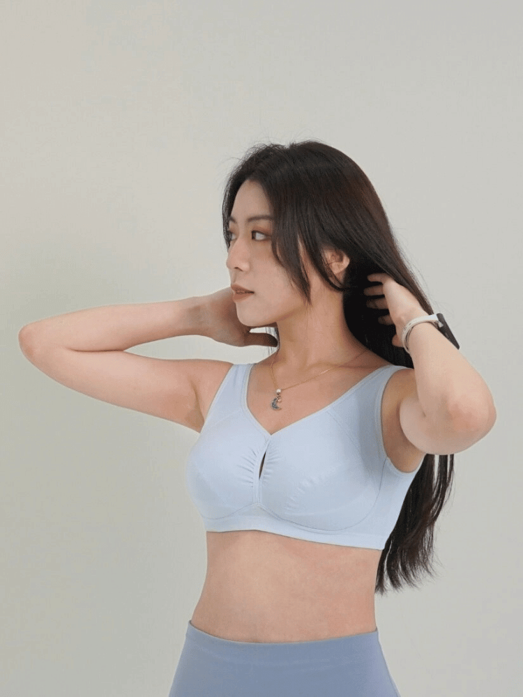 佳瑪大罩杯內衣，無鋼圈系列，天空藍色實穿畫面