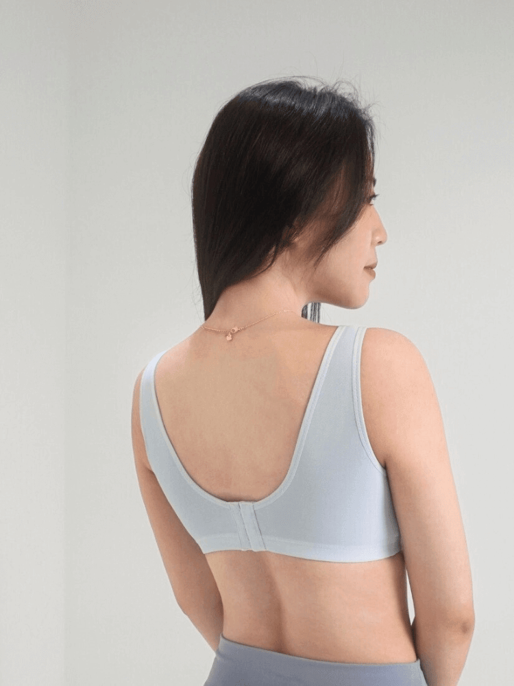 佳瑪大罩杯內衣，無鋼圈系列，天空藍色實穿畫面
