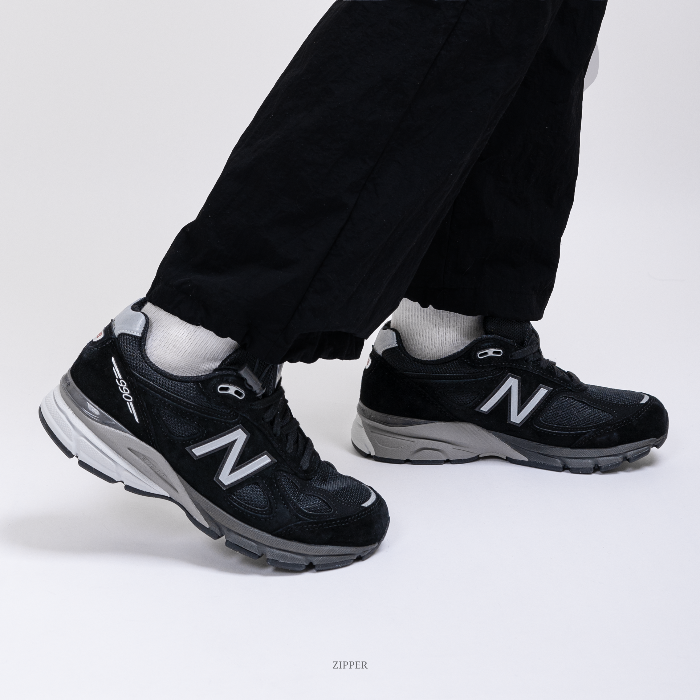 New Balance 990v4 U990BL4