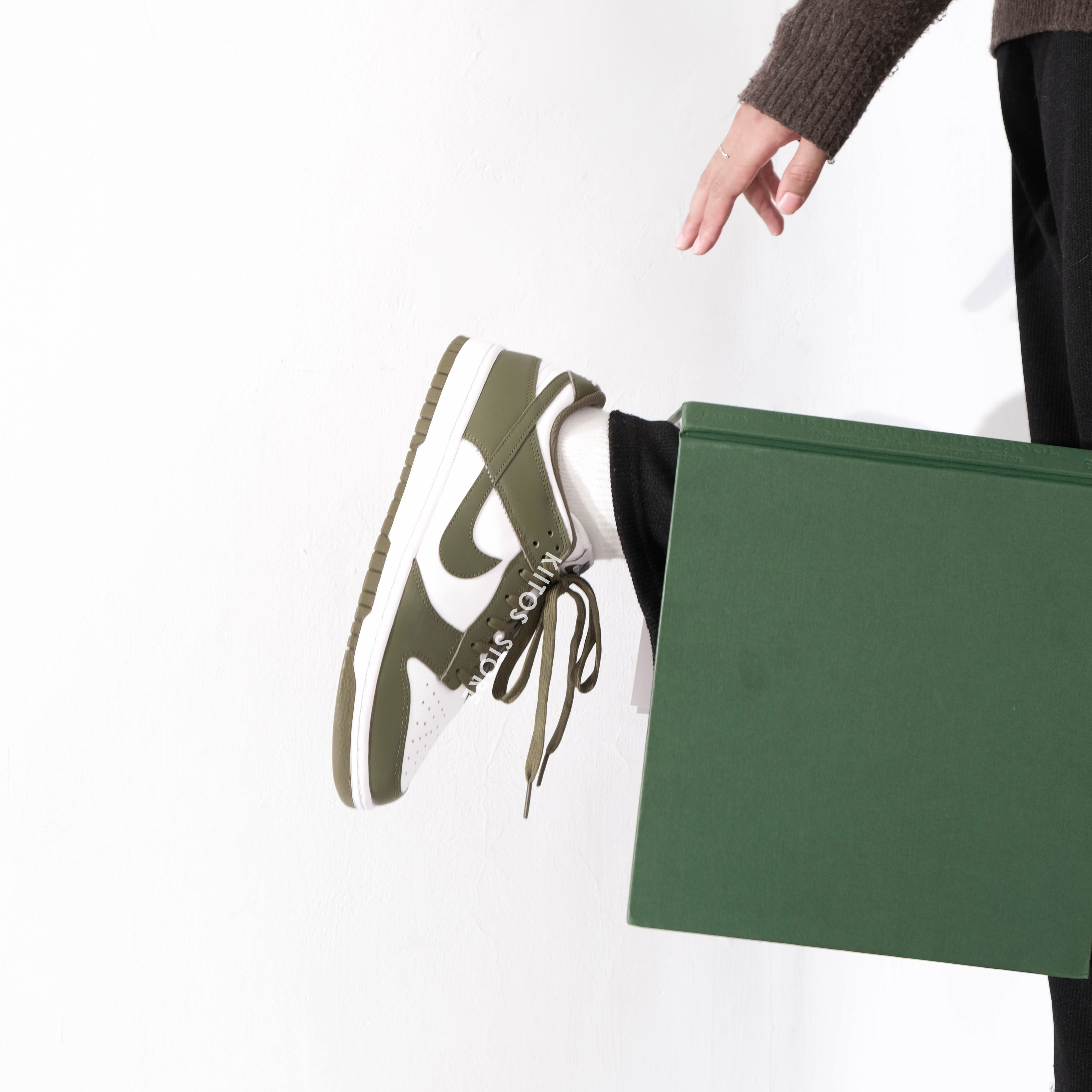 【現貨】Nike Dunk Low Medium Olive 橄欖綠 白綠 DD1503-120