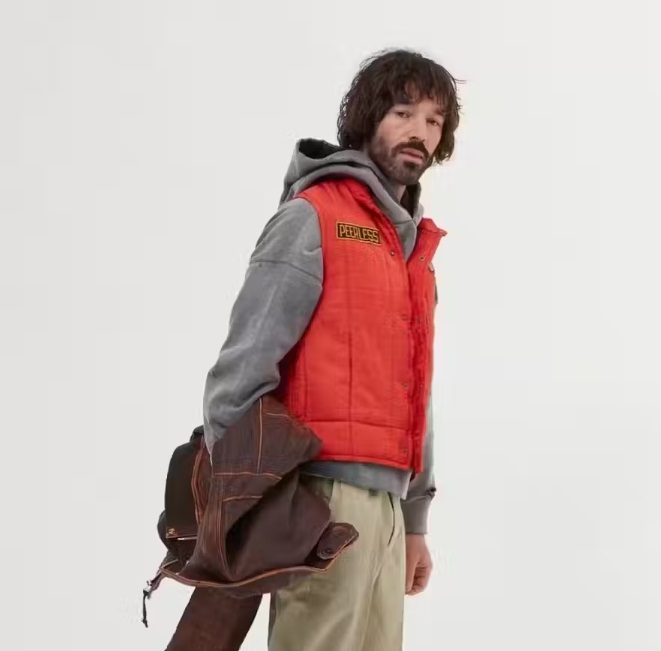 ON SALE: VISVIM STURGES DOWN VEST (RAYON) - RED PRE ORDER ITEM (預訂中)