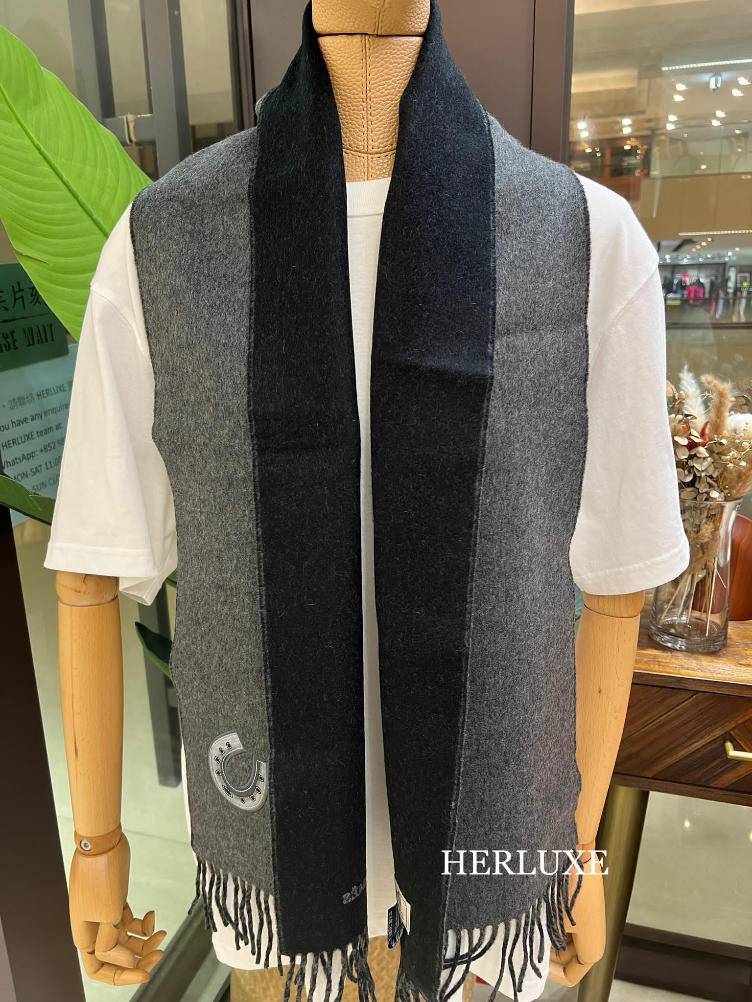 Muffler 100% cashmere 25x150cm 馬鞍