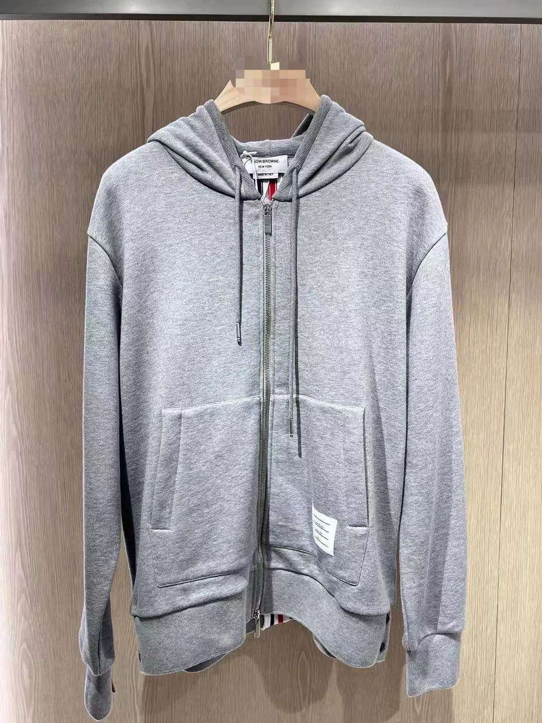 Thom Browne 後背條紋 拉鏈外套 男女均可  -M