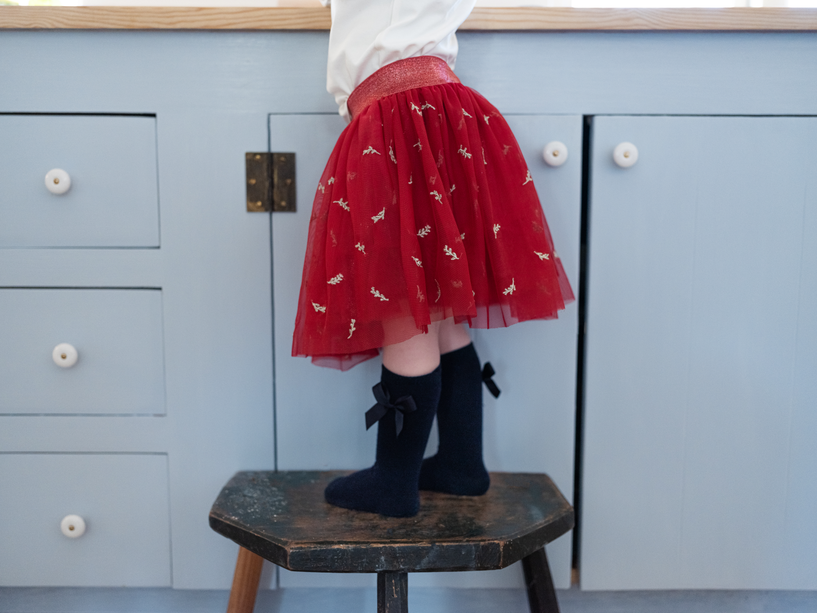 〖 Hust & Claire 〗深藍蝴蝶結長襪