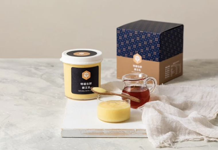 ● 台灣特級生鮮蜂王乳